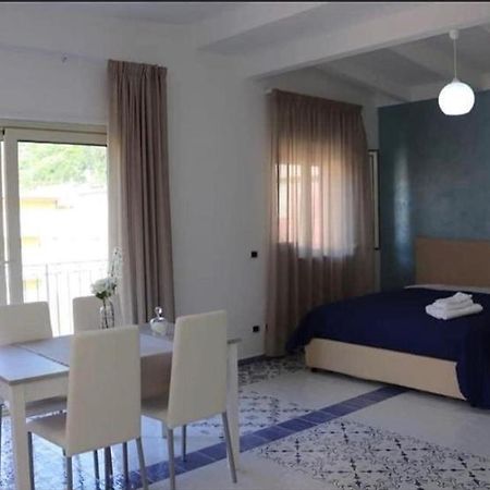 B&B Samuel Fish Баньара-Калабра Экстерьер фото