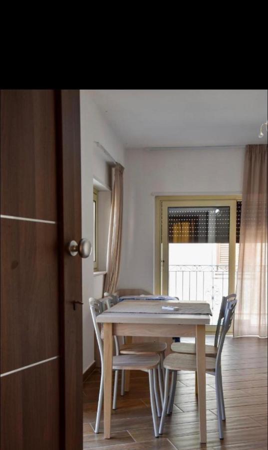 B&B Samuel Fish Баньара-Калабра Экстерьер фото